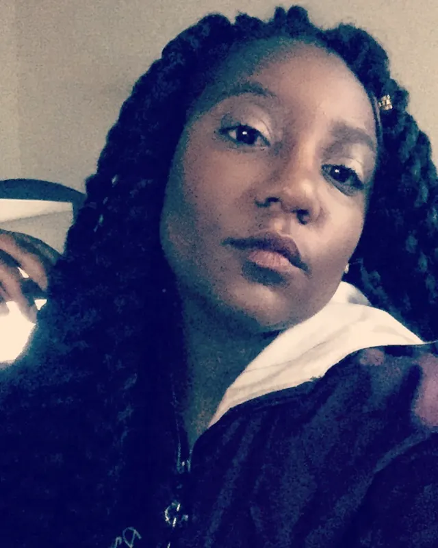 Awa, 34 ans, plan cul black à Mamoudzou