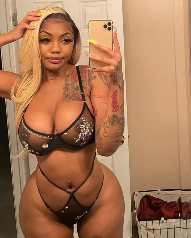 Patricia, 34 ans, plan cul black à Commentry
