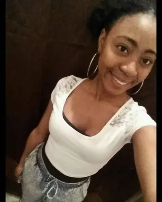 Rachel, 27 ans, plan cul black à Lyon