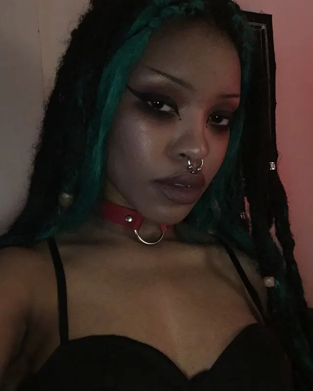 Sandra, 30 ans, plan cul black à Fouesnant